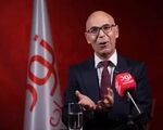 بروکراسی داخلی بیشتر از محاصره خارجی به تولید فشار می‌آورد